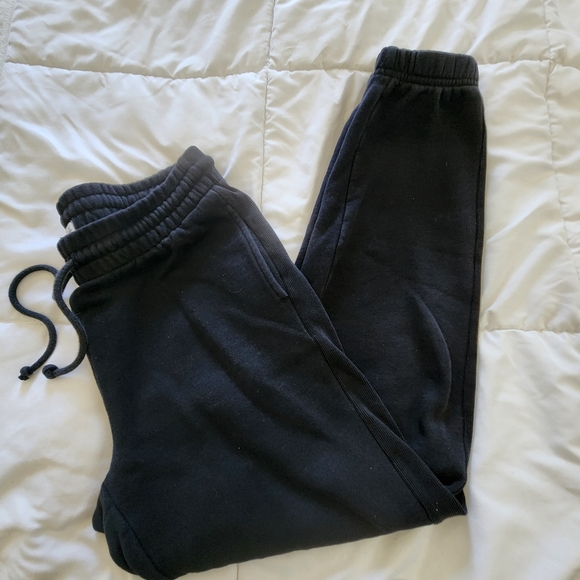 TNA Black cotton cozy sweatpants. Sz Small Womans - Picture 3 of 7